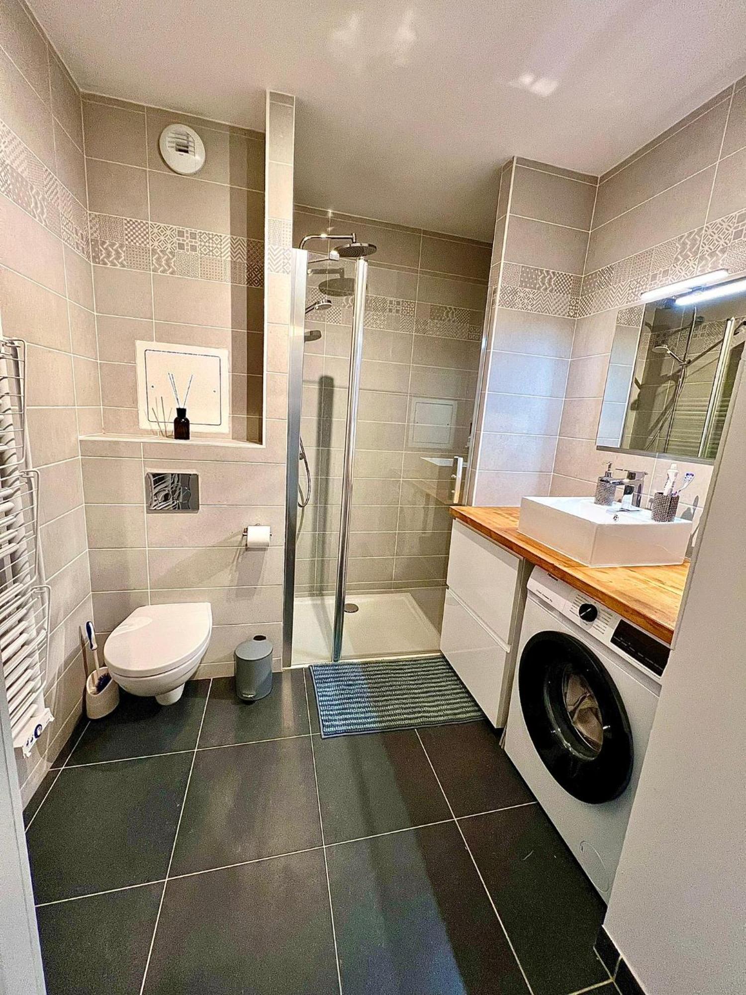 New & Serene 1-Bedroom Apart Near #Ladefenseparis #Parking&Fibre Suresnes Eksteriør billede